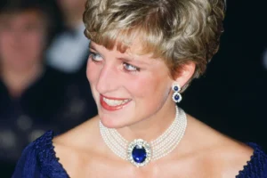Princess Diana Pearl Necklace